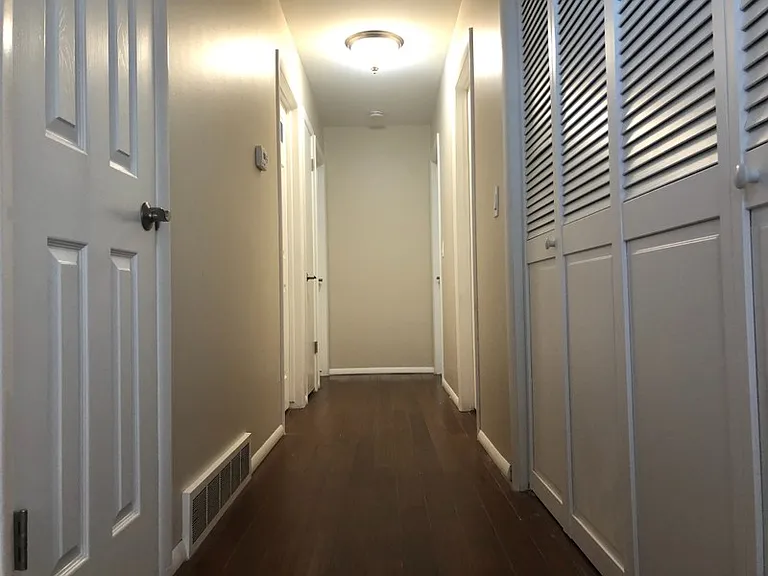 8410 S Kings Hill Dr — Photo 30