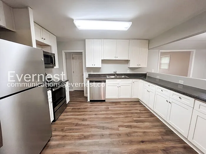 3815 Cumberland Way — Photo 6