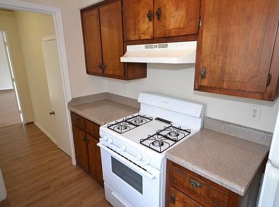 5th image of 5106 Hedgewood Dr