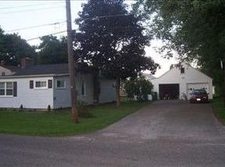 1411 Easton Ave, Madison, OH 44057