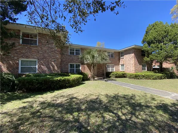 3605 Bull St APT 2, Savannah, GA 31405