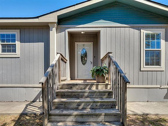 2nd image of 3230 Ives Way Ct