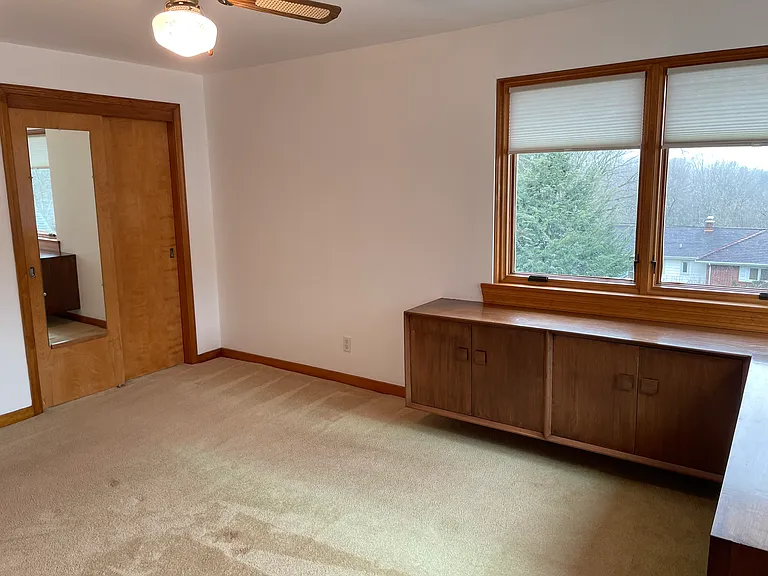 8250 Fox Ridge Rd — Photo 10
