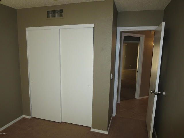 1st image of 8729 W Willowbrook Dr