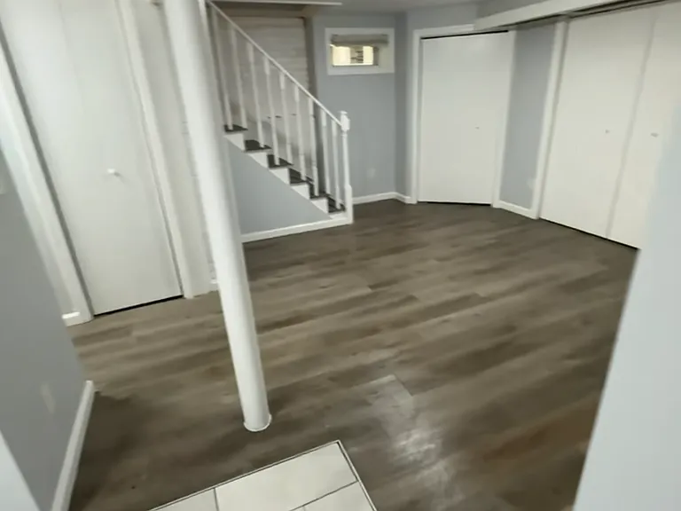 477 Clifton Ave #BASEMENT — Photo 5