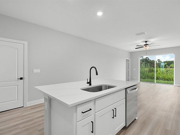5th image of 1813 Gaiety Way