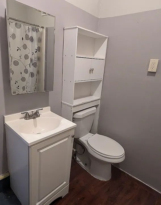 1st image of 234 S 3rd St APT 2