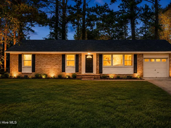 513 Birchwood Court, Jacksonville, NC 28546