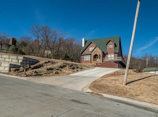 2250 N Main St, Tulsa, OK 74106