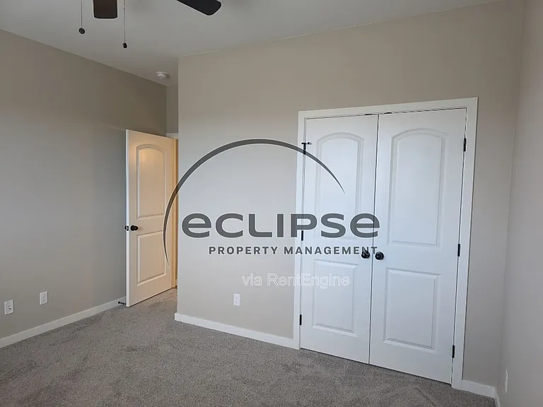505 Washington Ave — Photo 18