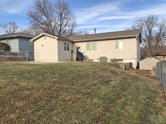 5th image of 1619 Farnam St