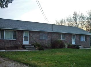 330 Lamberton Ave, Barberton, OH 44203