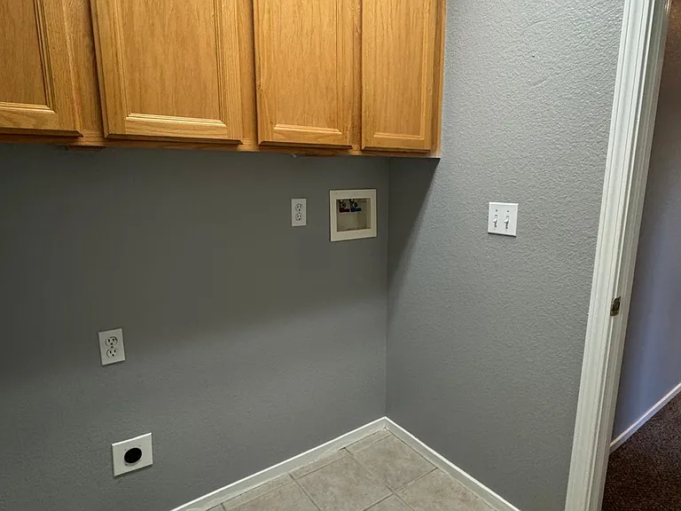 9289 Sierra River Dr — Photo 3
