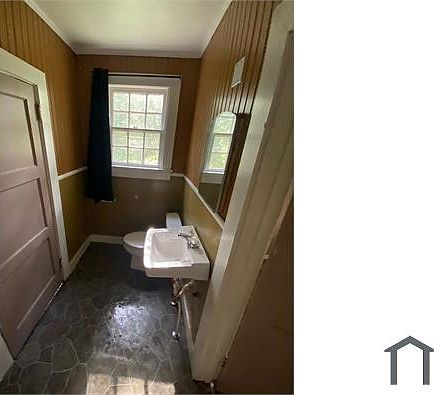 5th image of 2233 W McDowell Rd