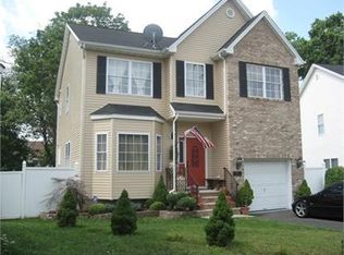 10 Paul Pl, Fanwood, NJ 07023