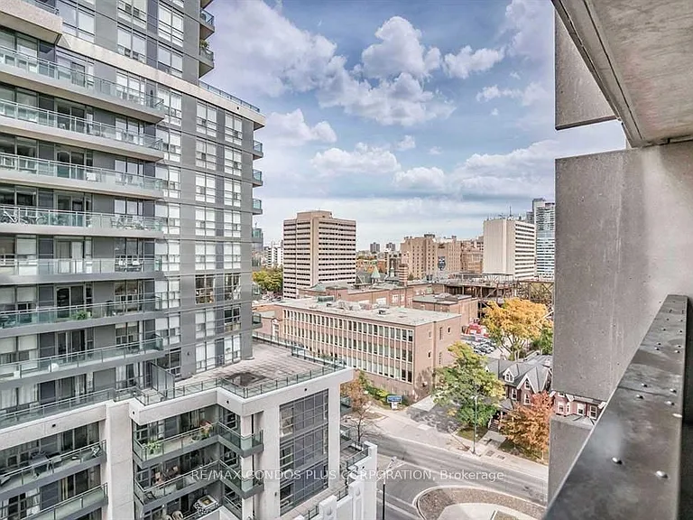 720 Spadina Ave #1011 — Photo 18
