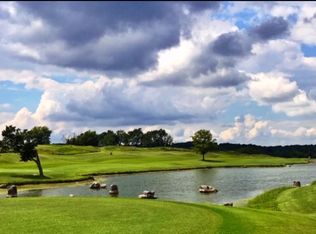 1019 Ridgecrest Dr, Dickson, TN 37055