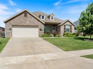 1649 S Bayberry Ave, Fayetteville, AR 72701