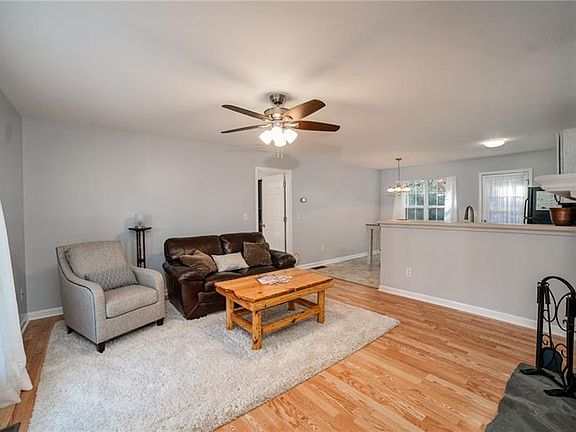 2nd image of 161 Chestatee Dr