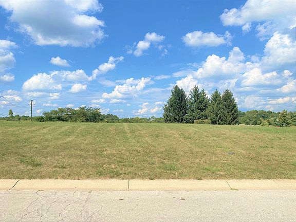 3rd image of 10698 Bear Path Ct