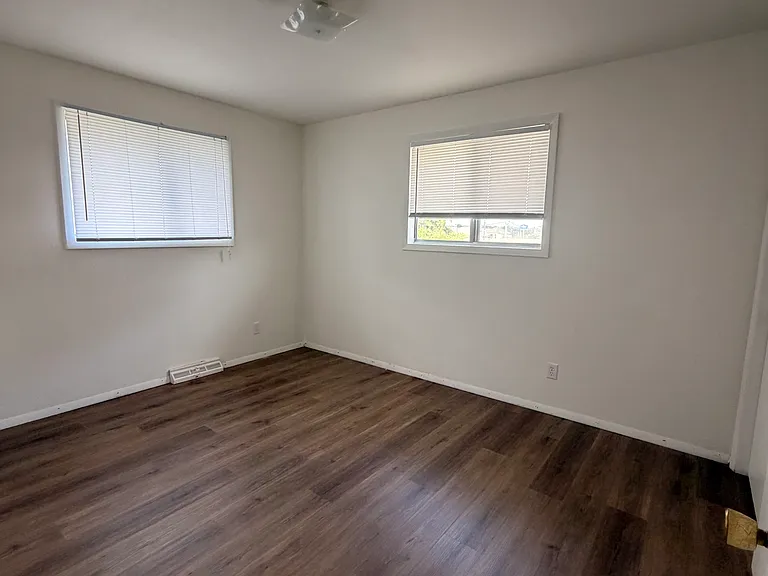 2223 W Westport Rd #2221 — Photo 9