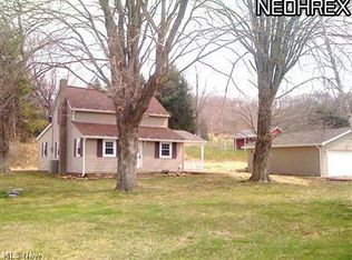 6043 SW Heister Rd, Newcomerstown, OH 43832