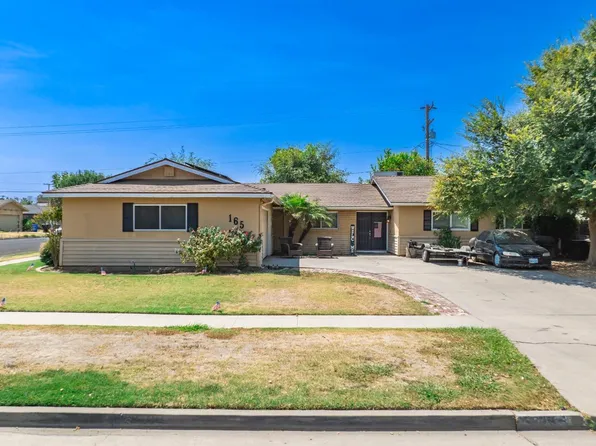 165 W Magnolia Ave, Hanford, CA 93230