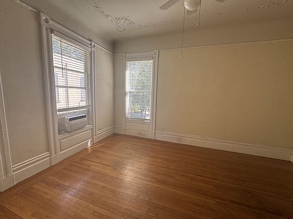 4th image of 1725 P St #C