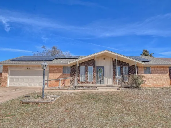 920 Walnut Ct, Guthrie, OK 73044