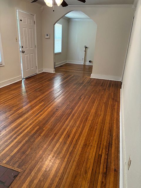 2nd image of 2825 Beech Nut Rd