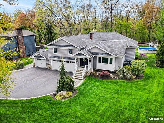 2nd image of 146 President Rd