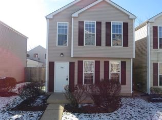 798 Symphony Dr, Aurora, IL 60504