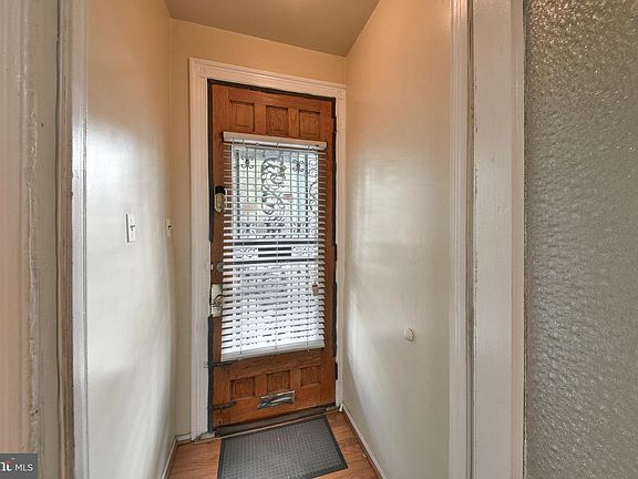 2nd image of 5331 Race St