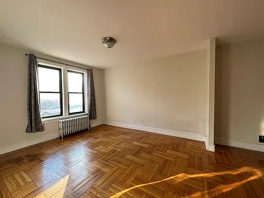 Rented by Oxford Property Group | media 14