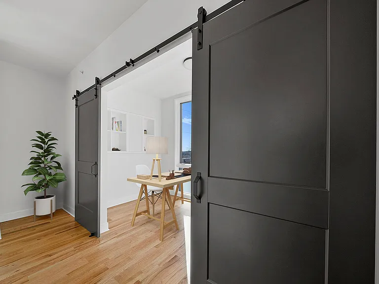 1322 Lafrance St NE #B — Photo 17