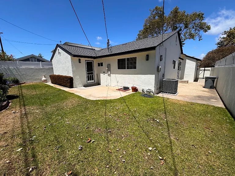 19409 Beckworth Ave — Photo 14