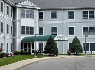 201 Dewitt Ln APT 209, Spring Lake, MI 49456