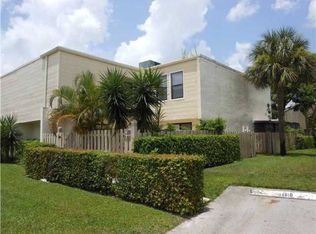 1619 Shaker Cir, West Palm Beach, FL 33414