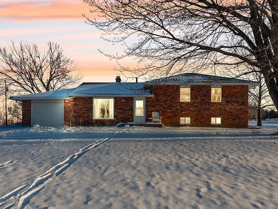 1st image of 22502 Sunset Dr