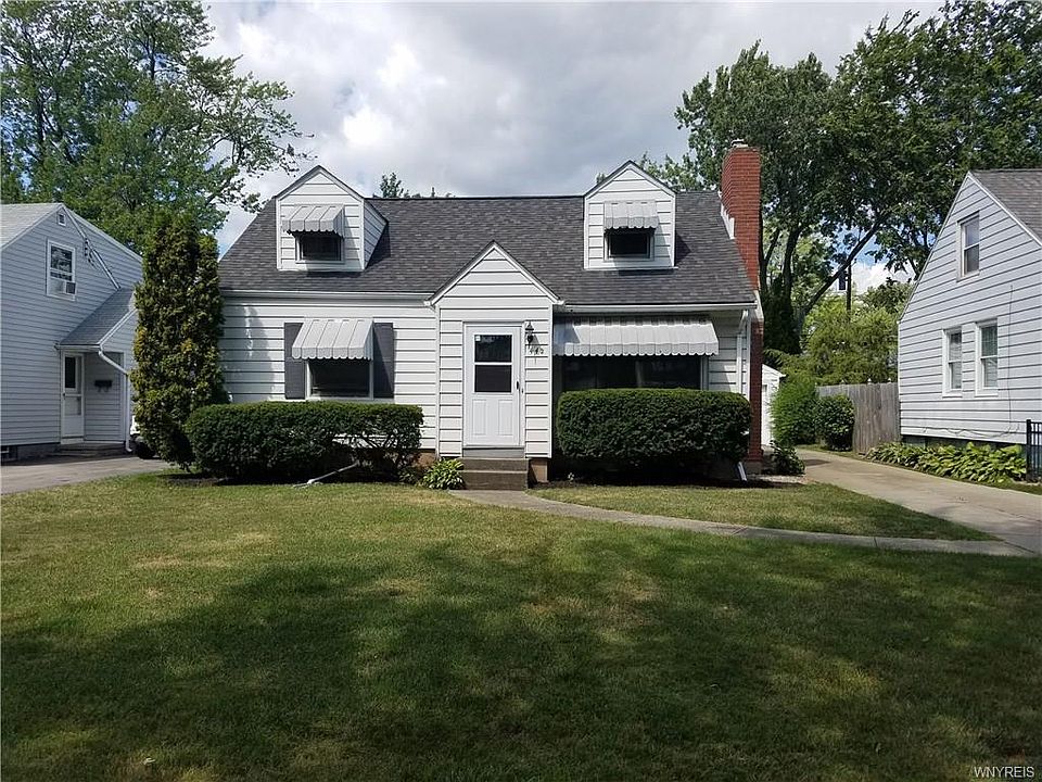 1st image of 442 Traverse Blvd