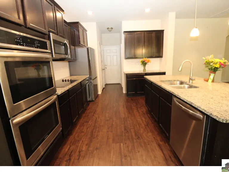 1202 Stonewall Rdg — Photo 9