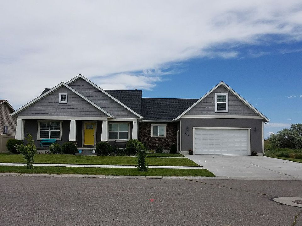 1st image of 600 Tanglewood Dr