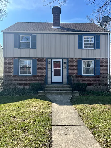 37 Hollywood Ave Photo 1