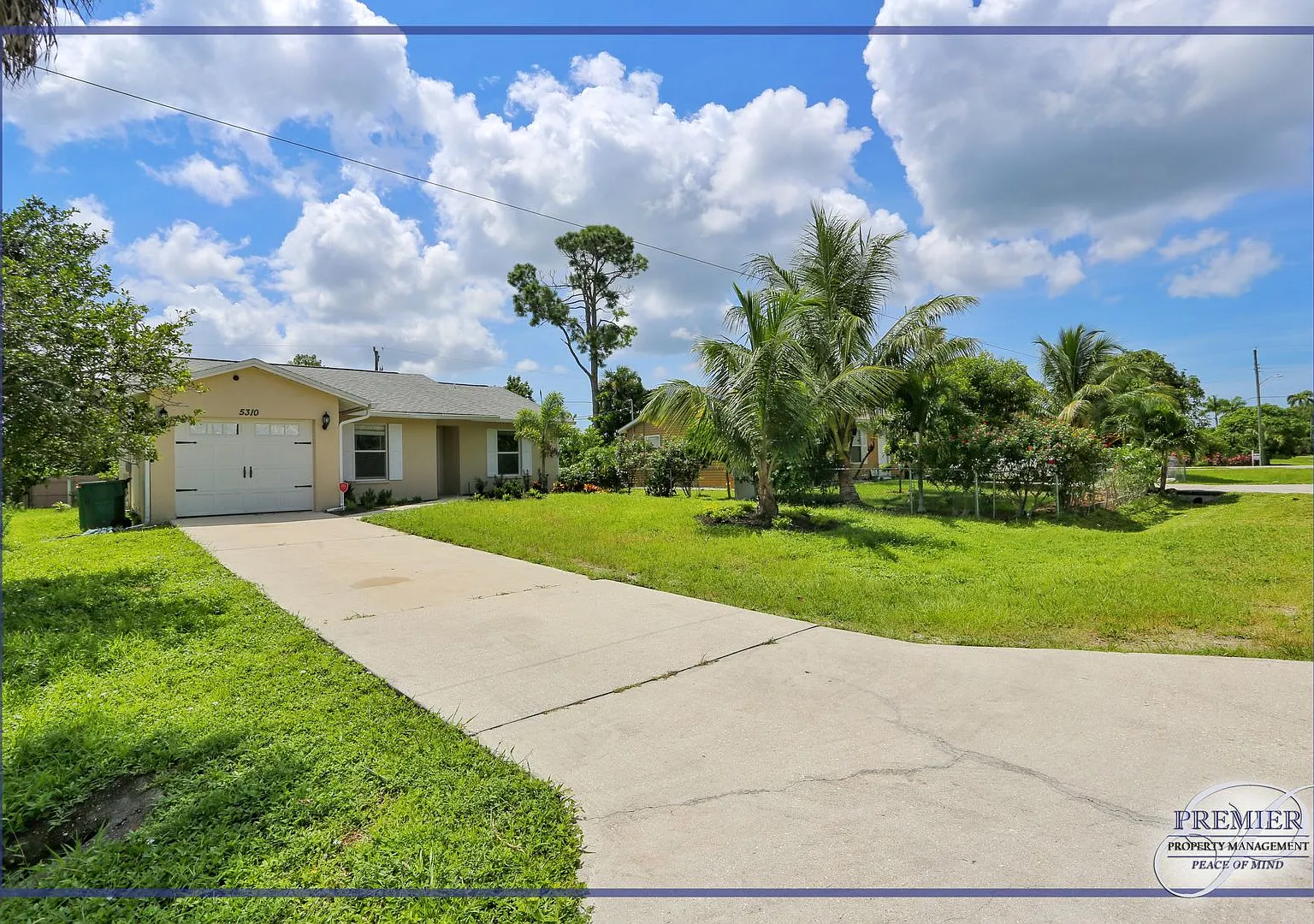 Pet Friendly Unfurnished Annual - Single Family Home 3 Bed/ 2 Bath Recent Updated Interior — Photo 3