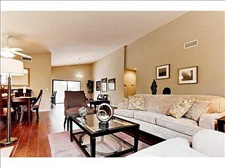4th image of 725 Marcos Vista Ln