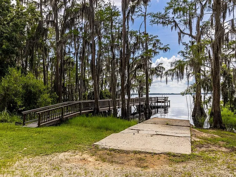 11634 Nellie Oaks Bnd — Photo 32