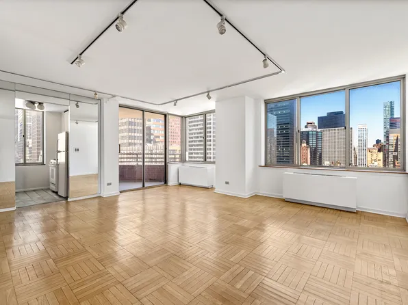 236 East 47th Street 24E image 1 of 9