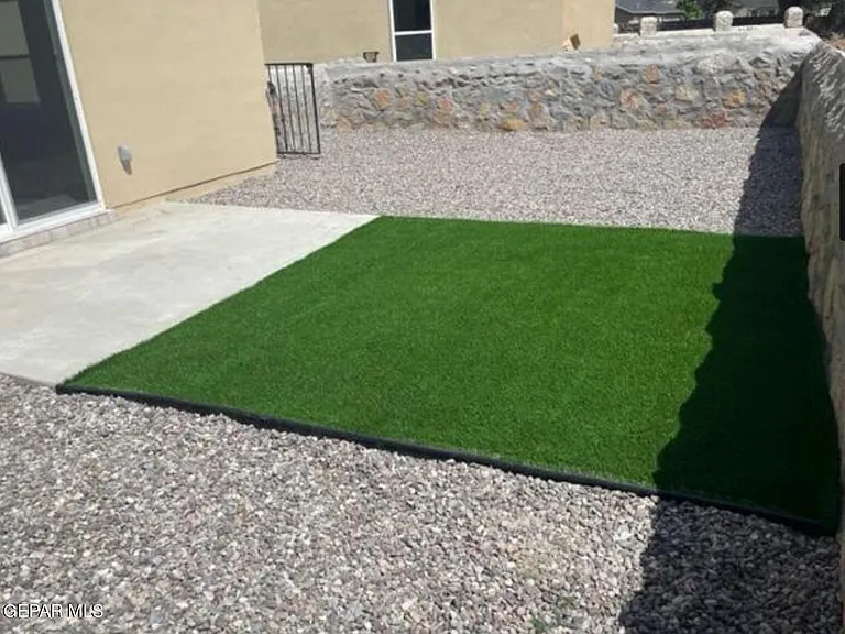 806 Hc Gilbert Minjares Dr #A — Photo 17