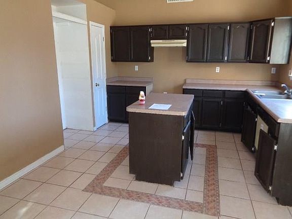 5th image of 11948 Oak Abbey Ct
