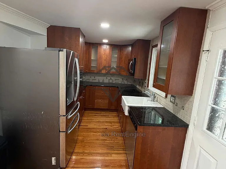 13506 Bentley Cir — Photo 12